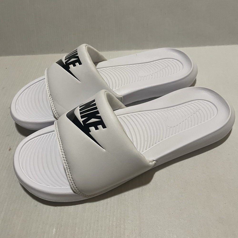 Nike Victori One Mens Slide Sandal White Size 8